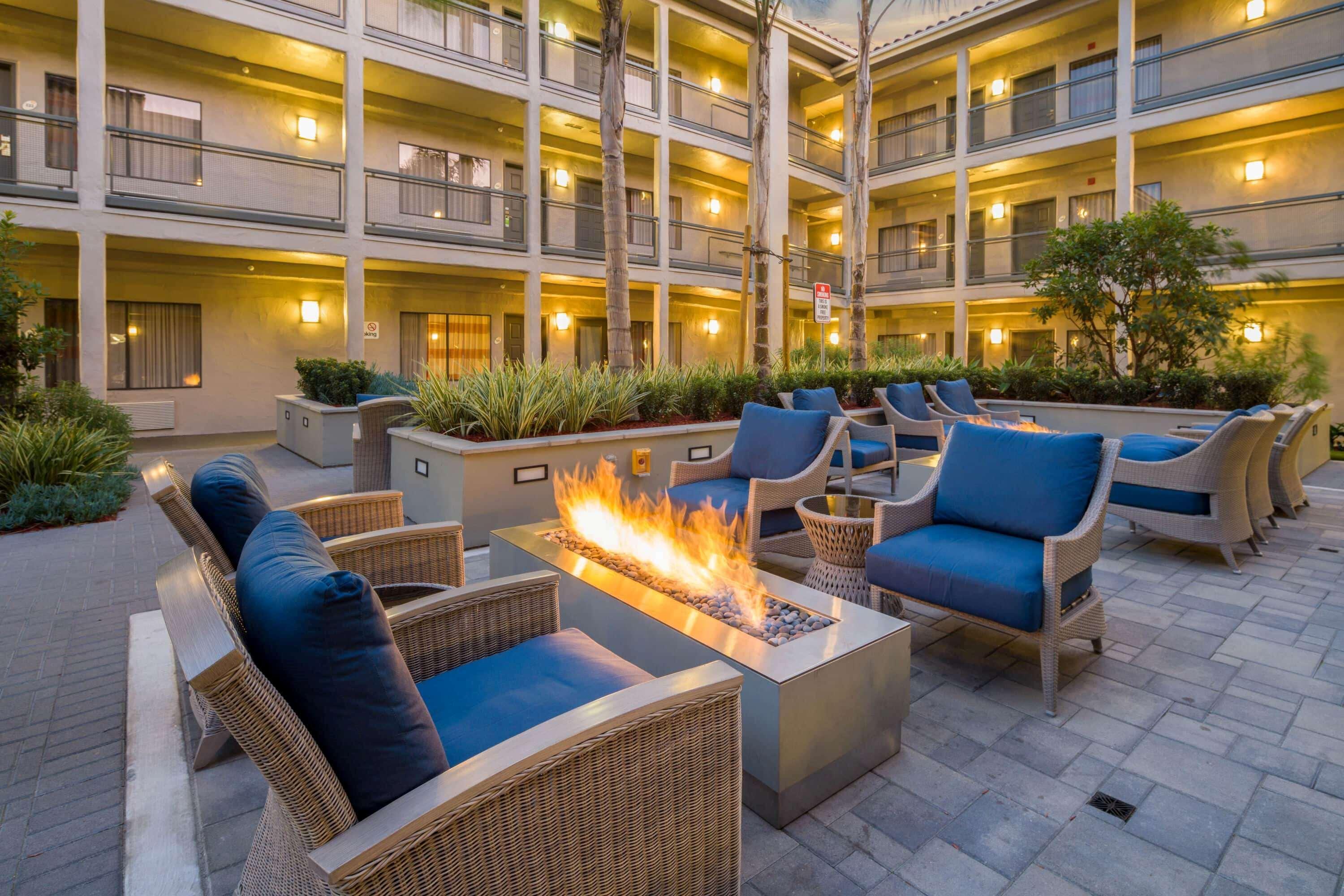 La Quinta By Wyndham Orange County Airport Hotell Santa Ana Exteriör bild
