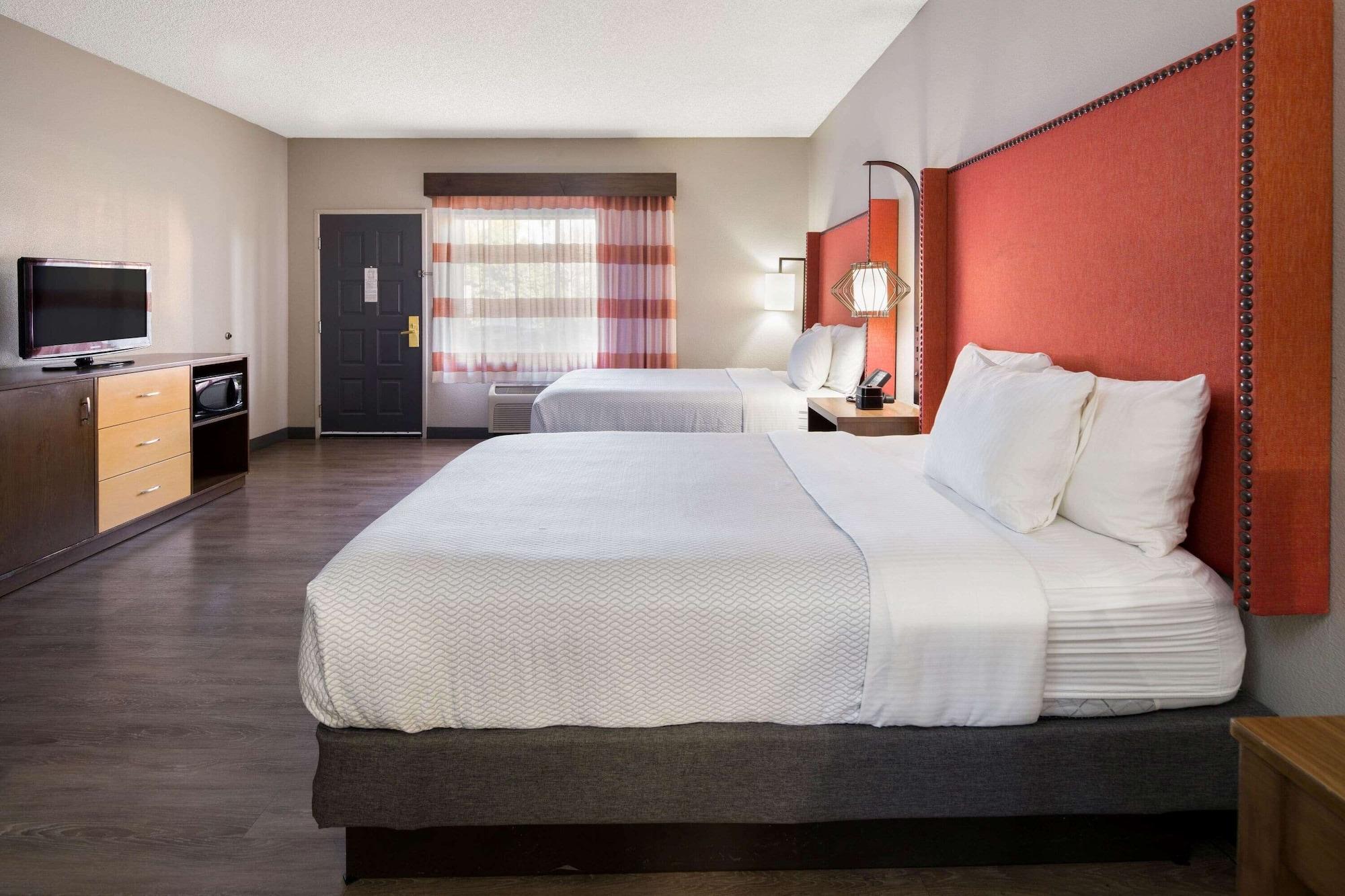 La Quinta By Wyndham Orange County Airport Hotell Santa Ana Exteriör bild