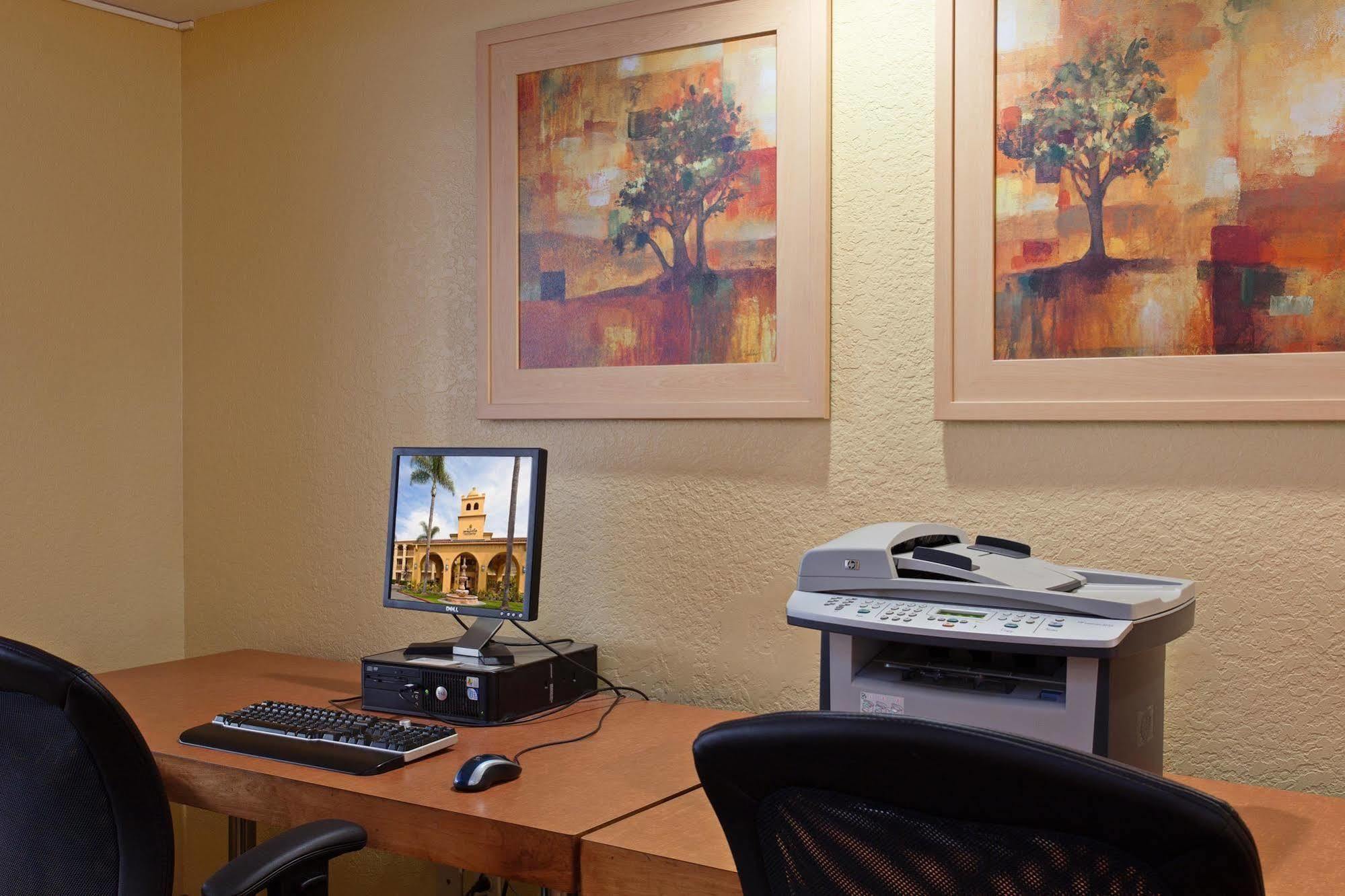 La Quinta By Wyndham Orange County Airport Hotell Santa Ana Exteriör bild